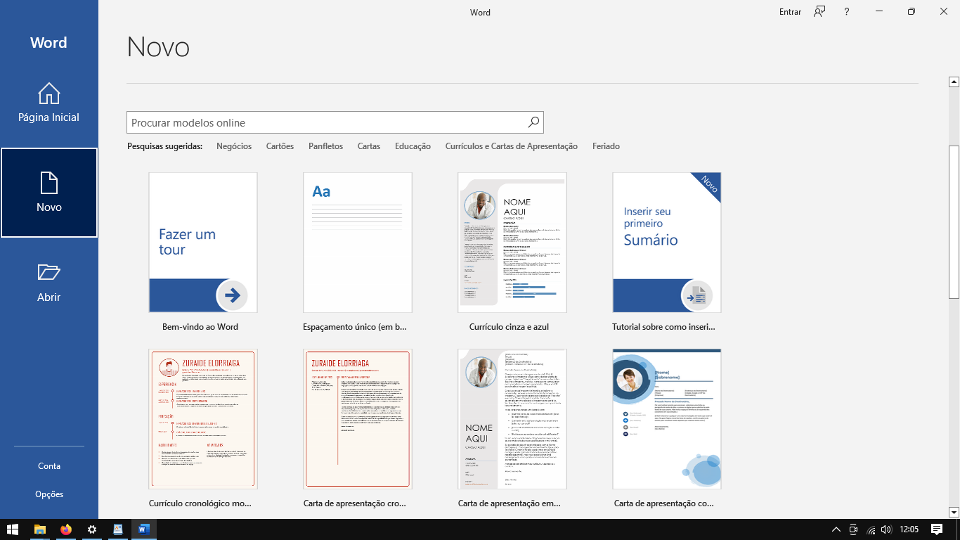 Tela de boas-vindas do Microsoft Word exibindo a seção de modelos disponíveis para iniciar um novo projeto.